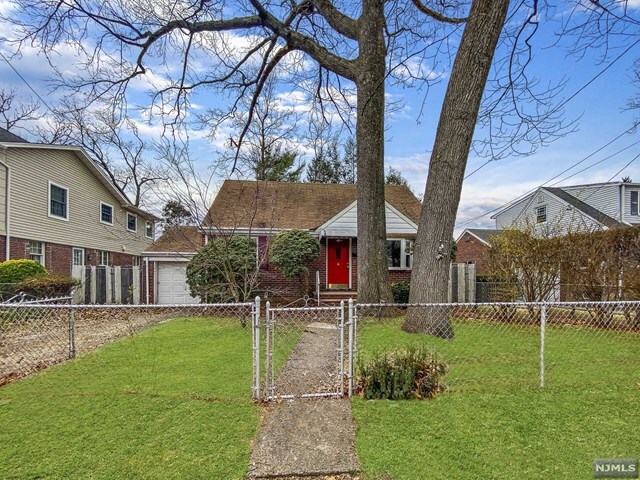 Property Photo: 108 East 54th Street NJ 07407