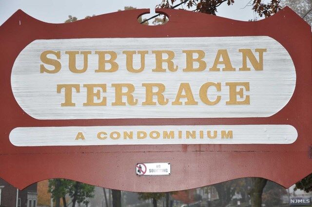 Property Photo:  400 Esplanade  NJ 07601 