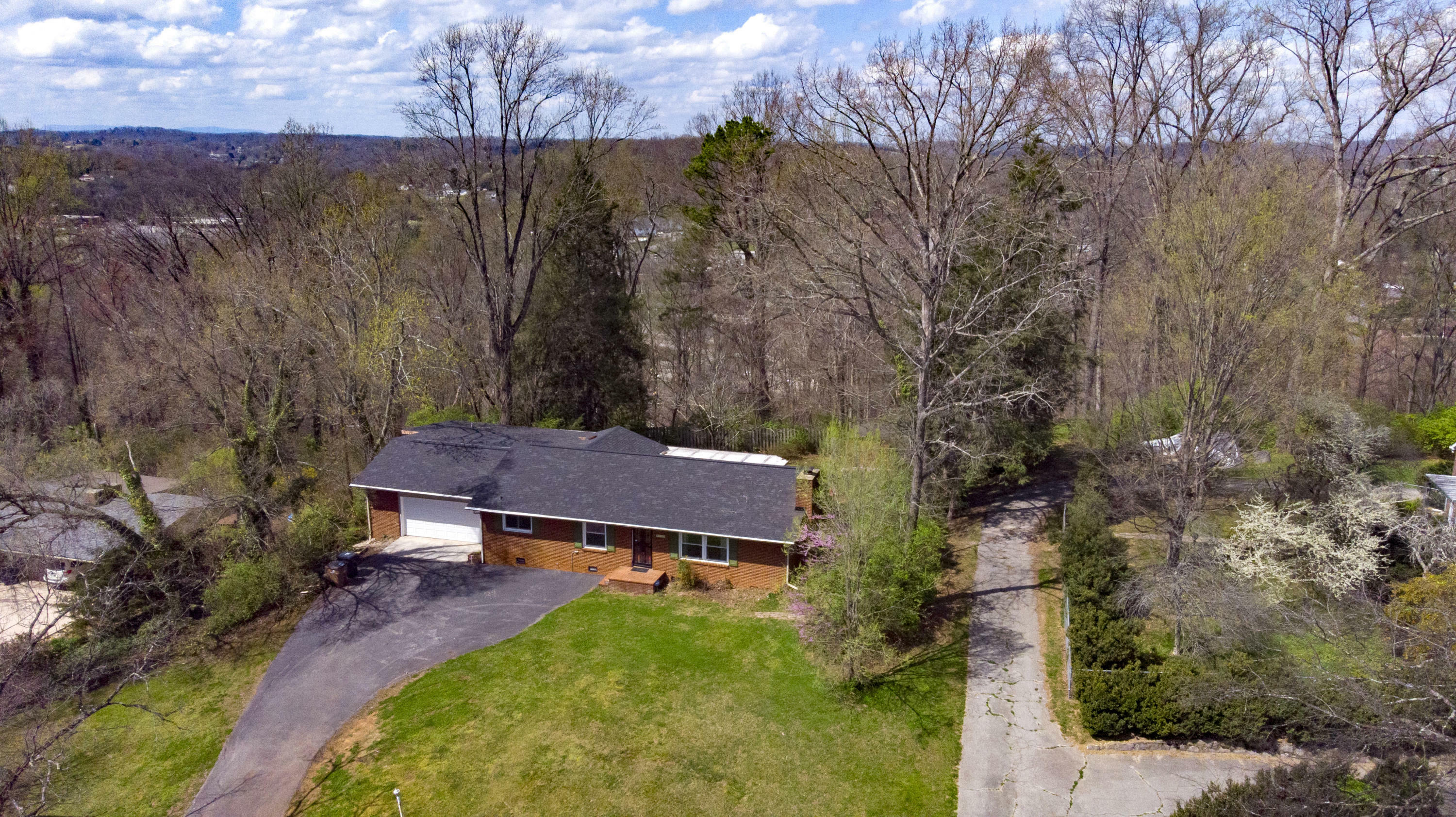 Property Photo:  4709 Skyline Drive  TN 37914 