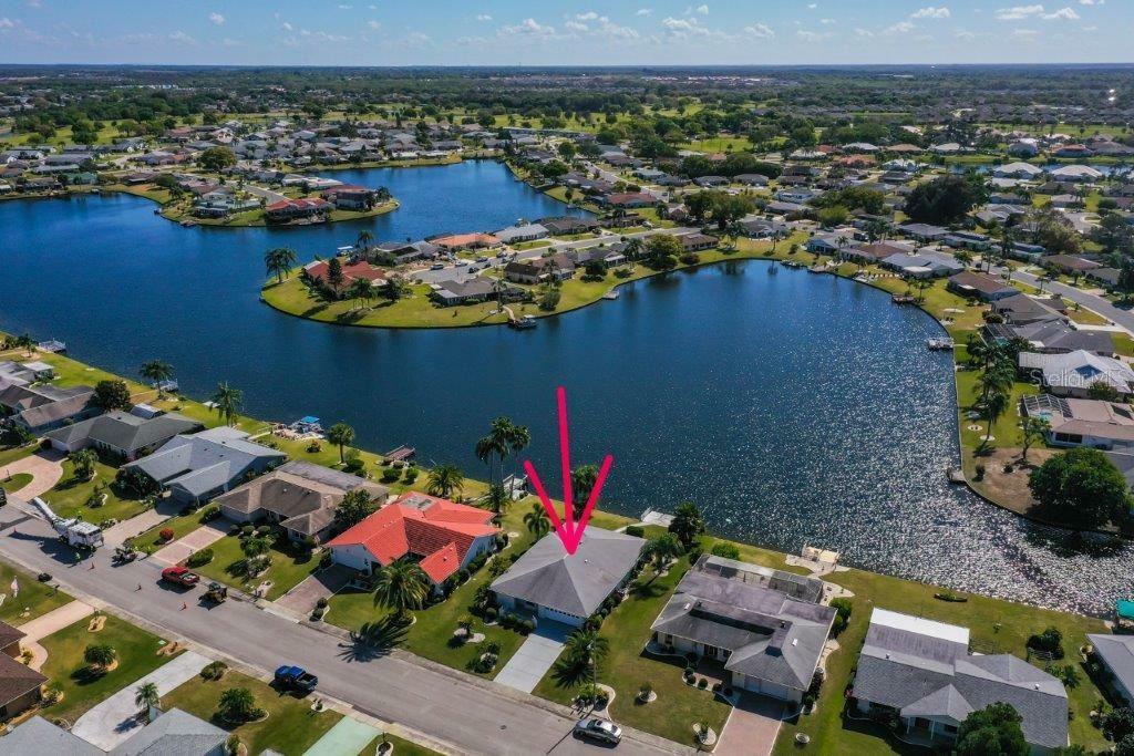 Property Photo:  1708 New Bedford Drive  FL 33573 