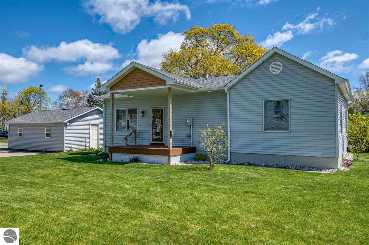 726 Cypress Street  Traverse City MI 49684 photo