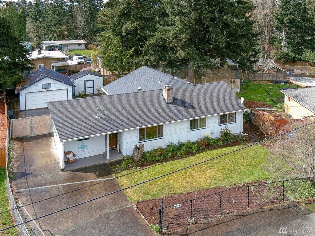 Property Photo: 22216 90th Place W WA 98026