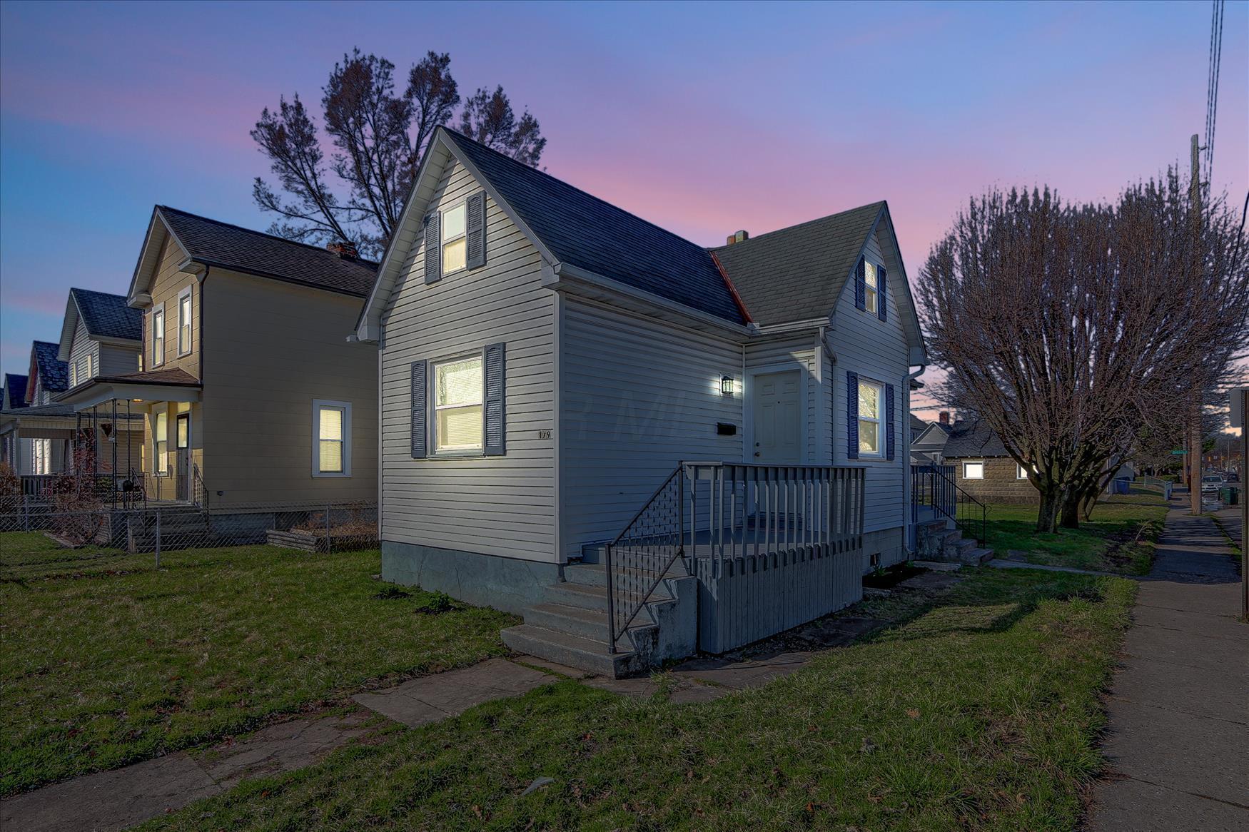 Property Photo: 179 S Yale Avenue OH 43222