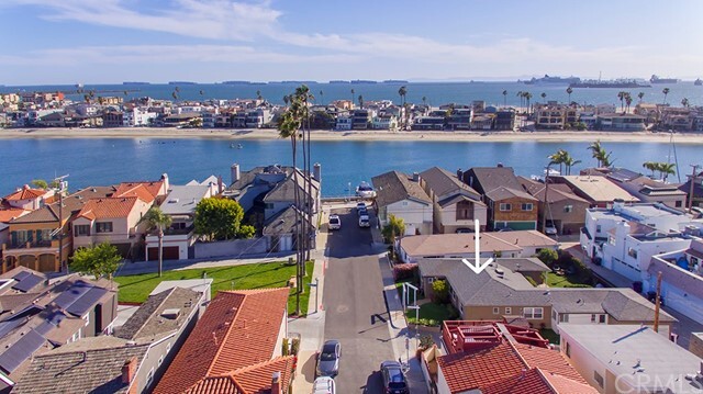 Property Photo:  21 Florence Walk  CA 90803 