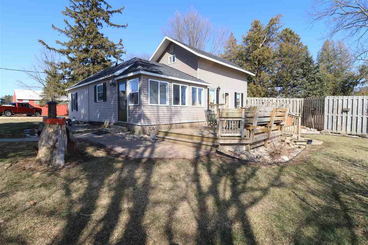 Property Photo:  3311 North County Line Rd  WI 53115 