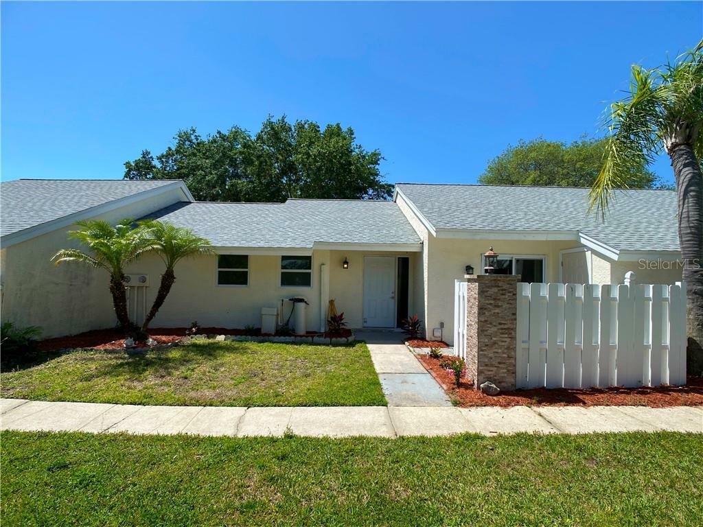 Property Photo: 4002 Poinciana Court FL 34684