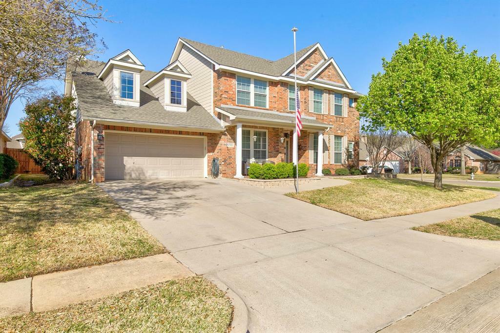 Property Photo: 2301 Point Star Drive TX 76001