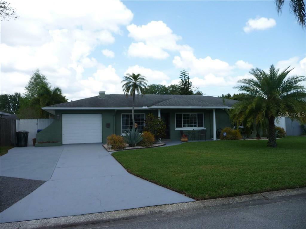 Property Photo:  4127 Yardley Avenue N  FL 33713 