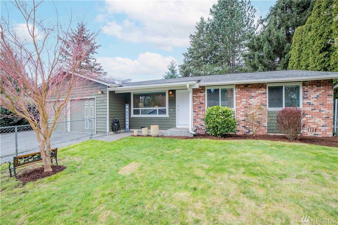 Property Photo:  17124 26th Ave SE  WA 98012 
