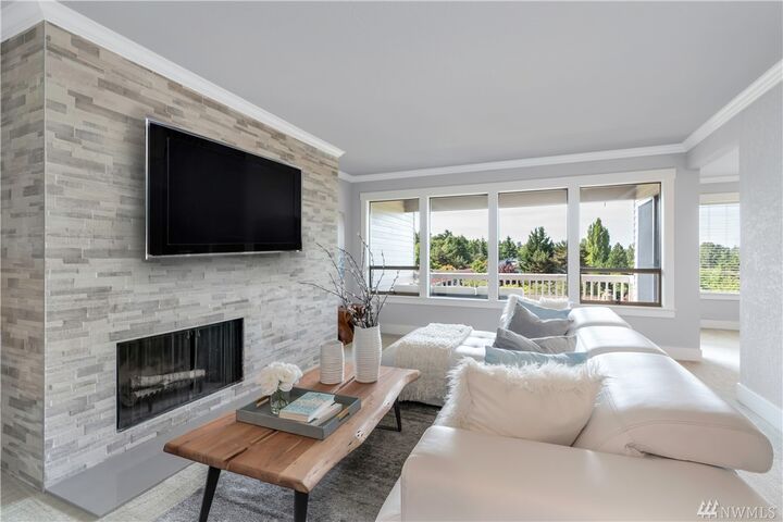 Property Photo: 11644 100th Ave NE 308 WA 98034