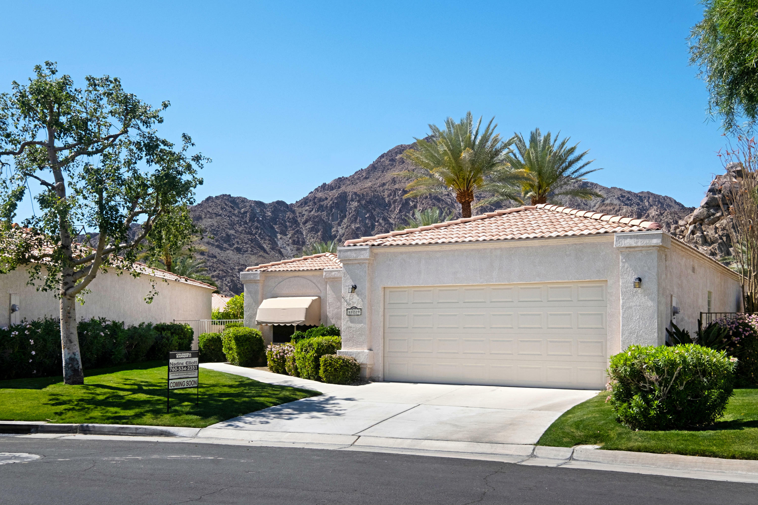 Property Photo: 48229 Calle Florista CA 92253