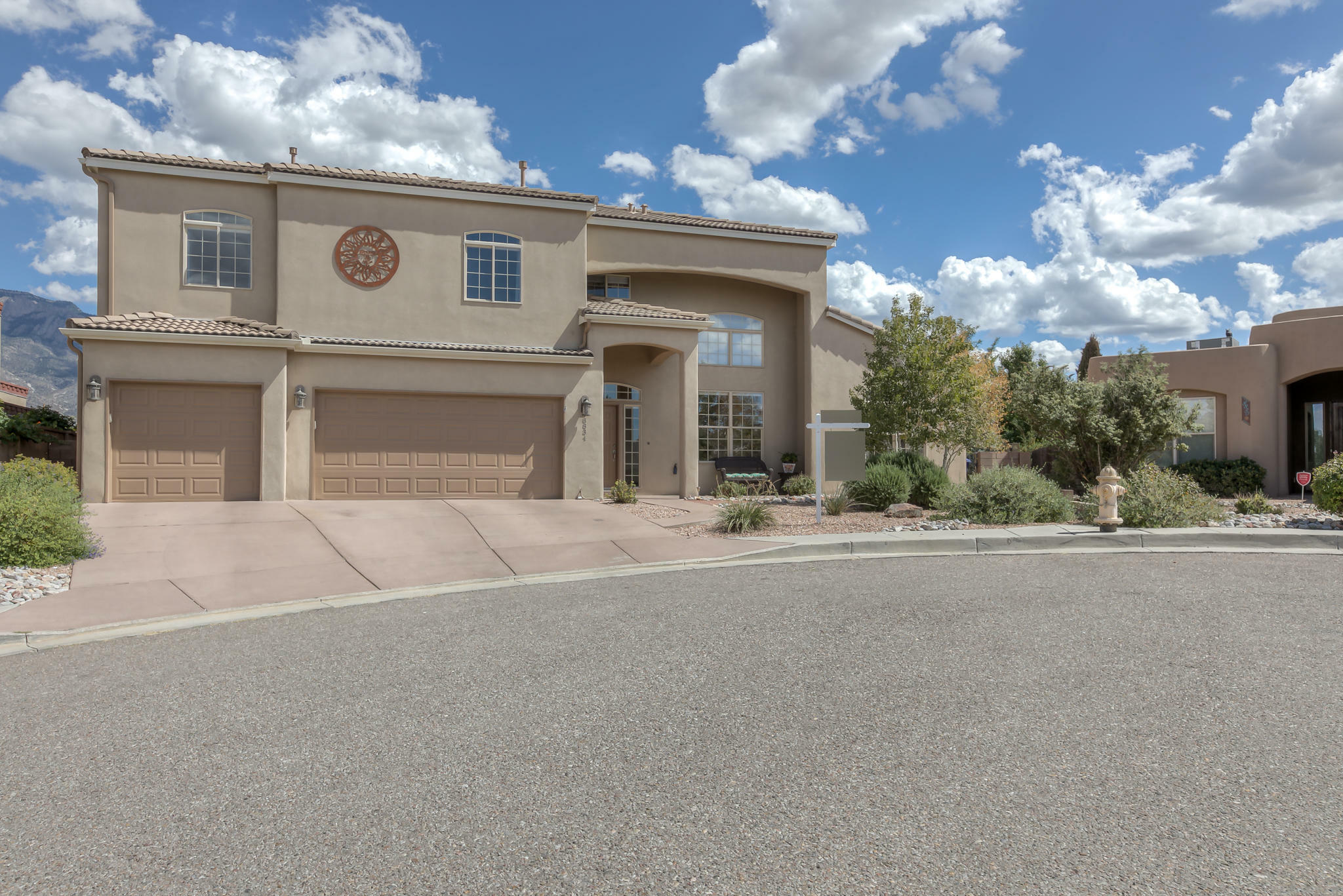 8834 Black Oak Court NE  Albuquerque NM 87122 photo