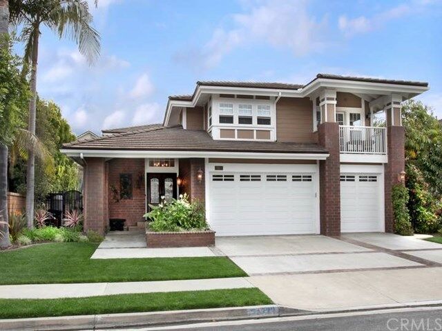 Property Photo:  24732 Queens Court  CA 92677 