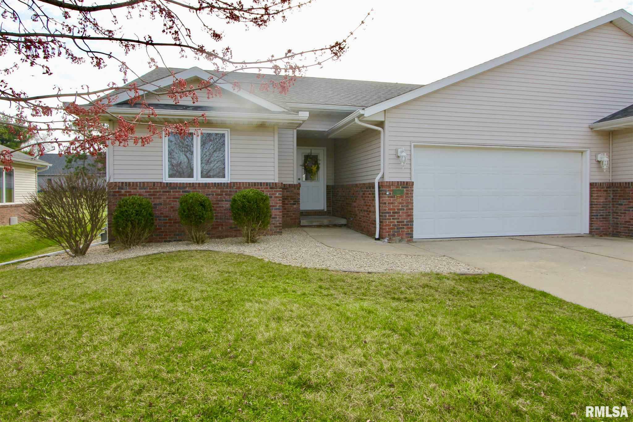 Property Photo:  520 N Brad  IL 61536 