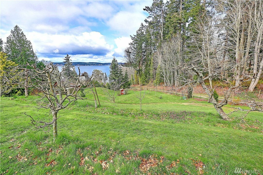 Property Photo:  3770 S Camano Dr  WA 98282 