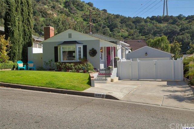Property Photo:  1846 Alpha Road  CA 91208 
