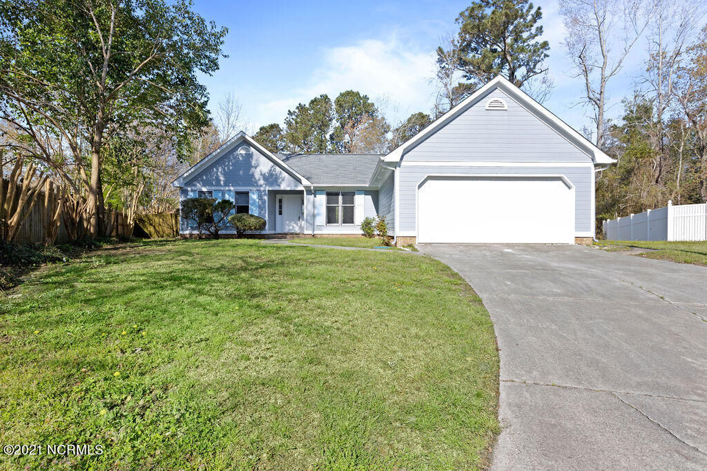 Property Photo:  106 Beacon Hill Court  NC 28540 
