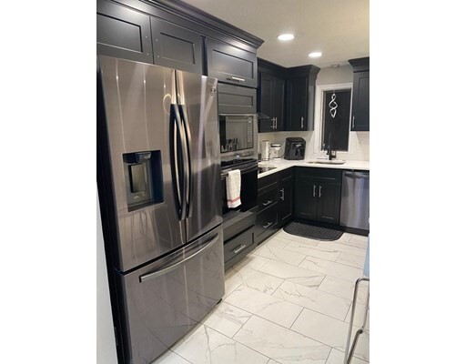 Property Photo: 306 Aiken Ave 5 MA 01850