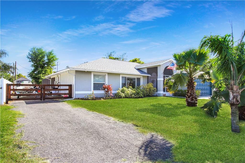 Property Photo: 2995 Windsor Heights Street FL 32738