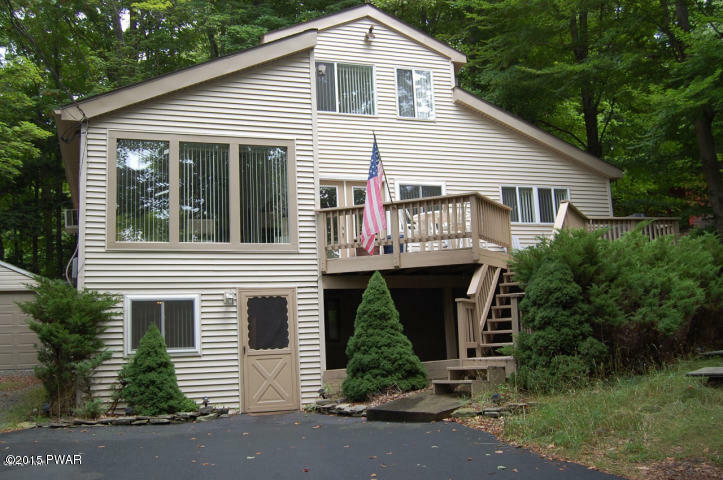 Property Photo:  664 Lakeview Drive  PA 18438 