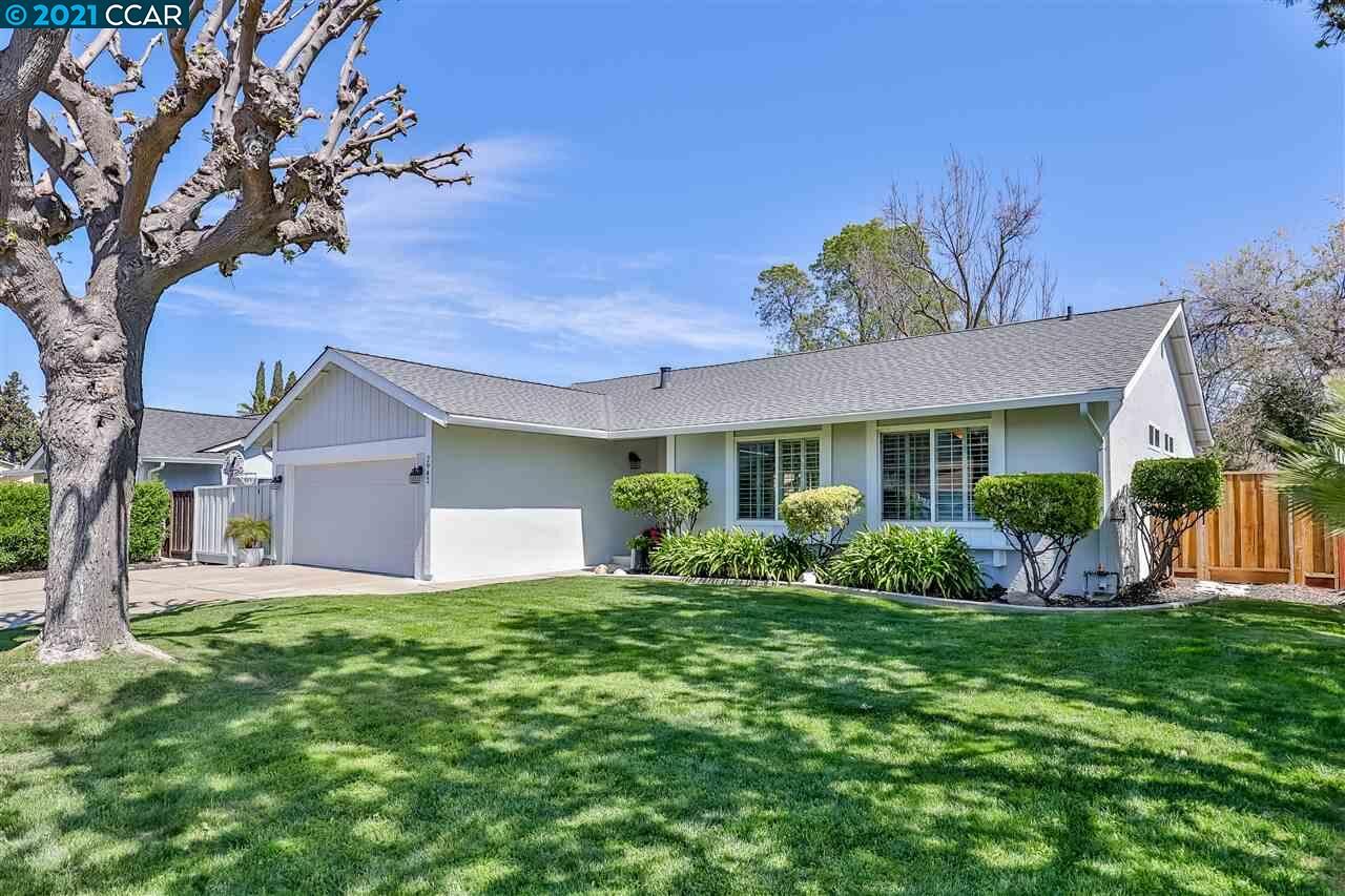 Property Photo: 2942 Calais Drive CA 94583