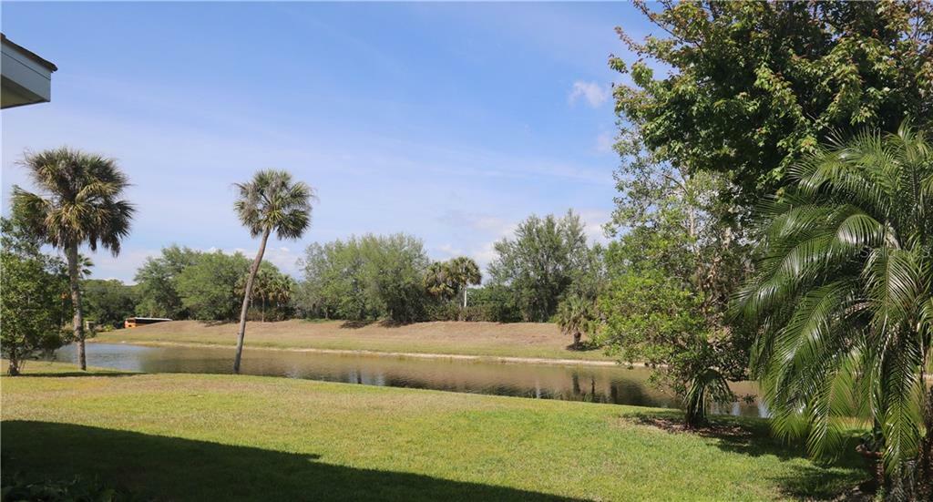 Property Photo:  11986 Granite Woods Loop  FL 34292 