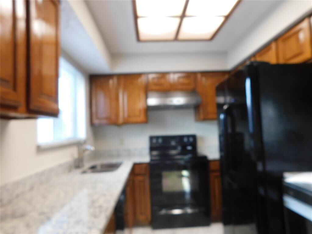 Property Photo:  2736 Silver Creek Drive 124  TX 76006 