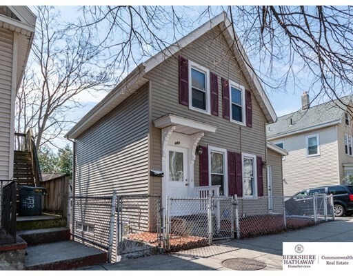 Property Photo:  467 Salem St  MA 02148 