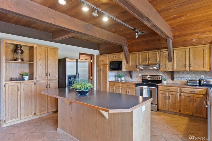 Property Photo:  9203 96th St NW  WA 98332 