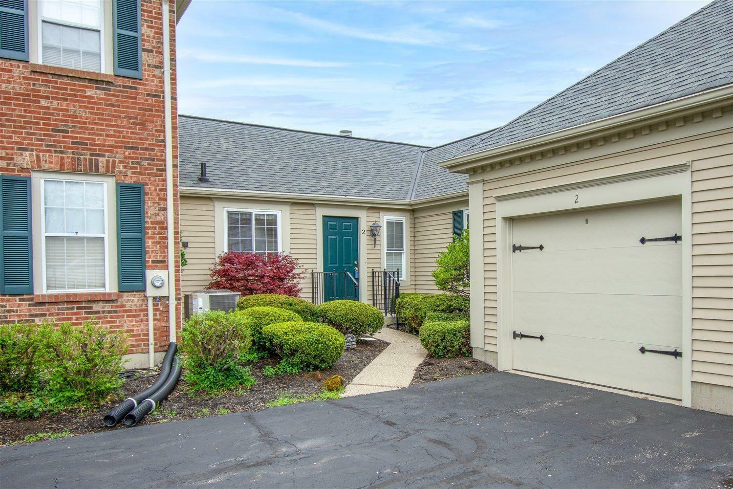 Property Photo: 2 Friars Green Ct OH 45014