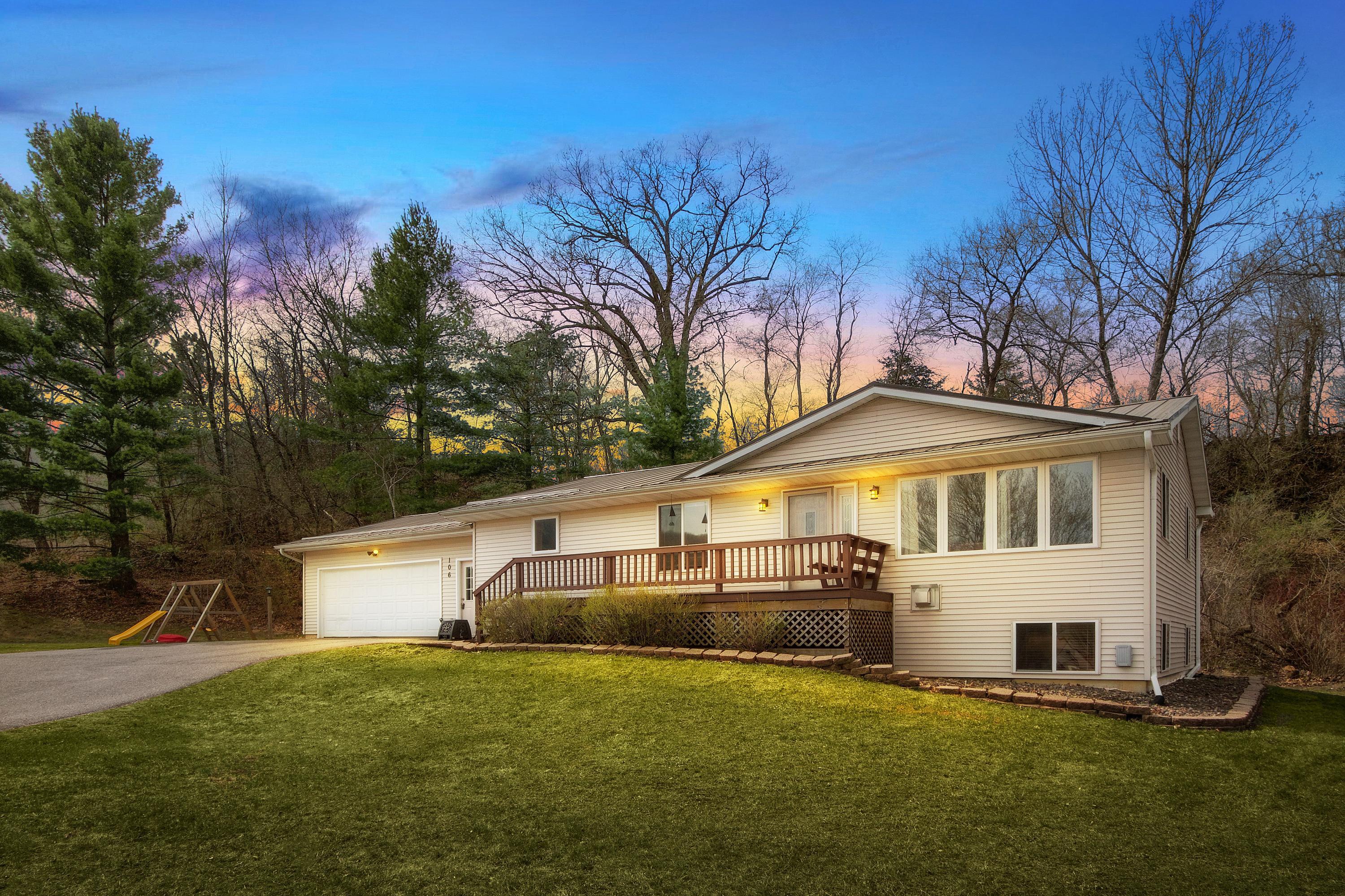 Property Photo: 106 S Ridge Rd WI 54623