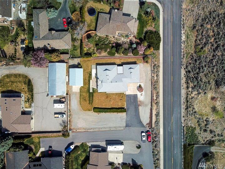 Property Photo:  145 View Ridge Cir  WA 98801 
