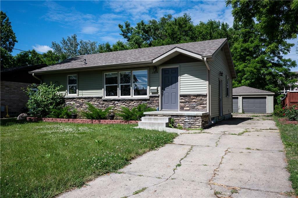 Property Photo:  2824 Sampson Street  IA 50313 