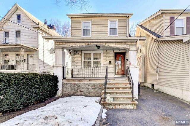 Property Photo:  39 Summit Street  NJ 07660 