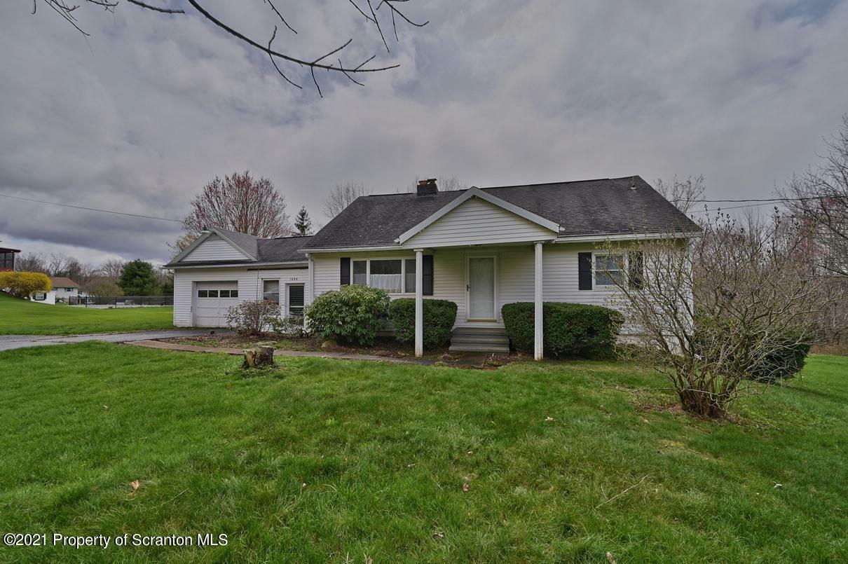 Property Photo:  1490 Mt. Cobb Road  PA 18436 