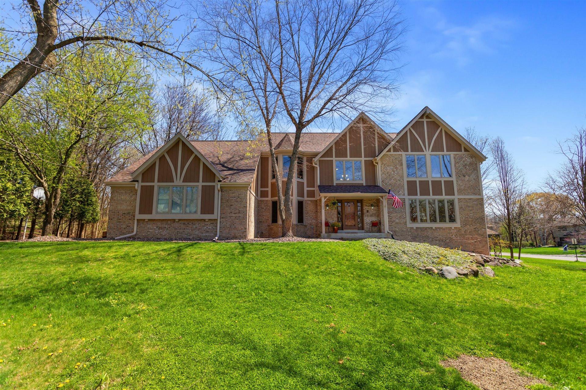 Property Photo:  3160 Cherry Hill Dr  WI 53005 