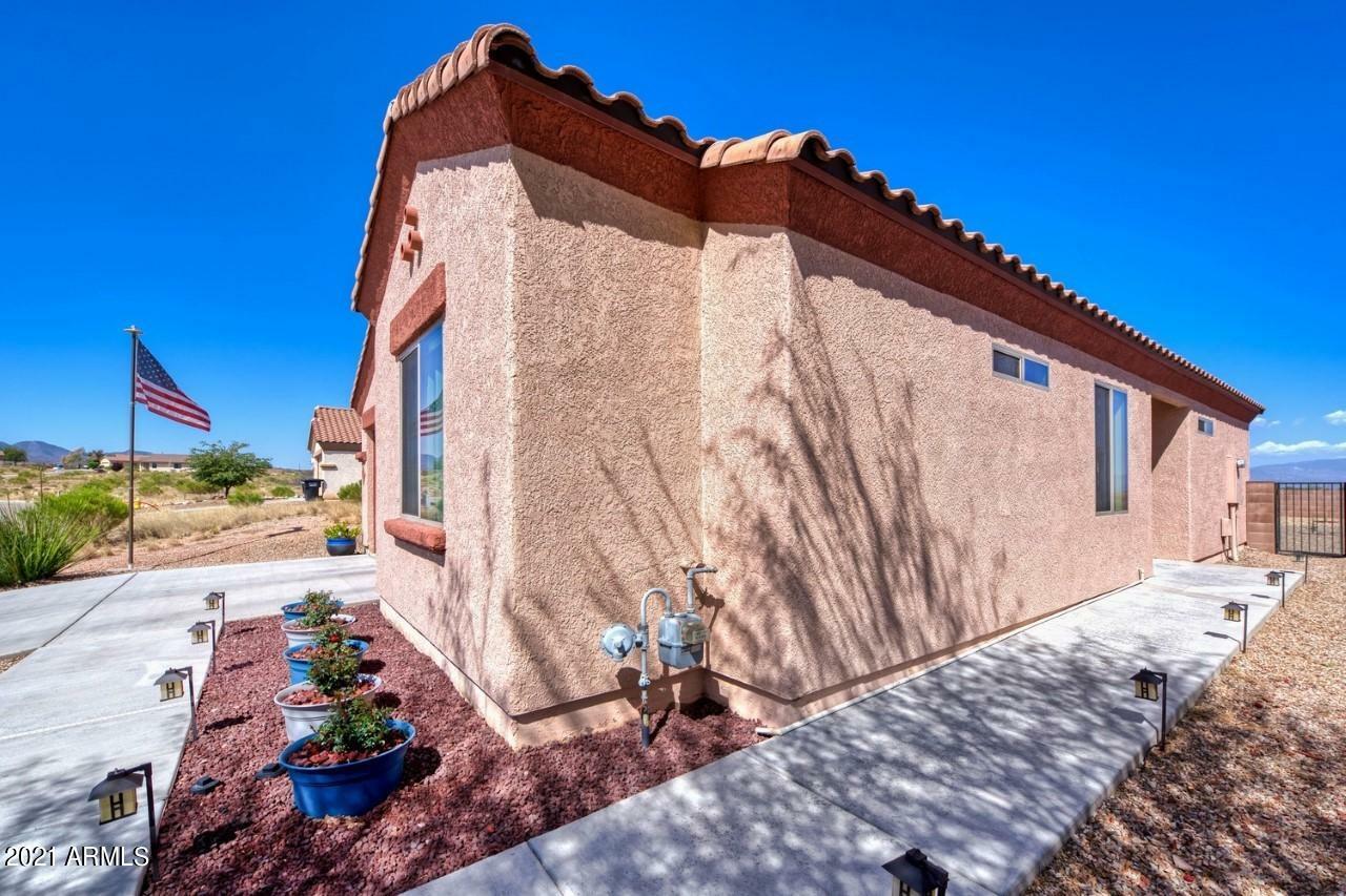 Property Photo: 1570 Cottonwood Bluffs Drive AZ 85602