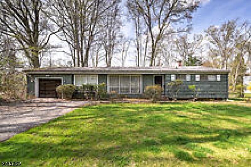 Property Photo: 96 Arthur Dr NJ 07054