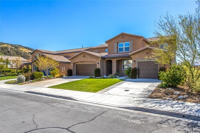 Property Photo: 18295 Long Leaf Pine Court CA 92407