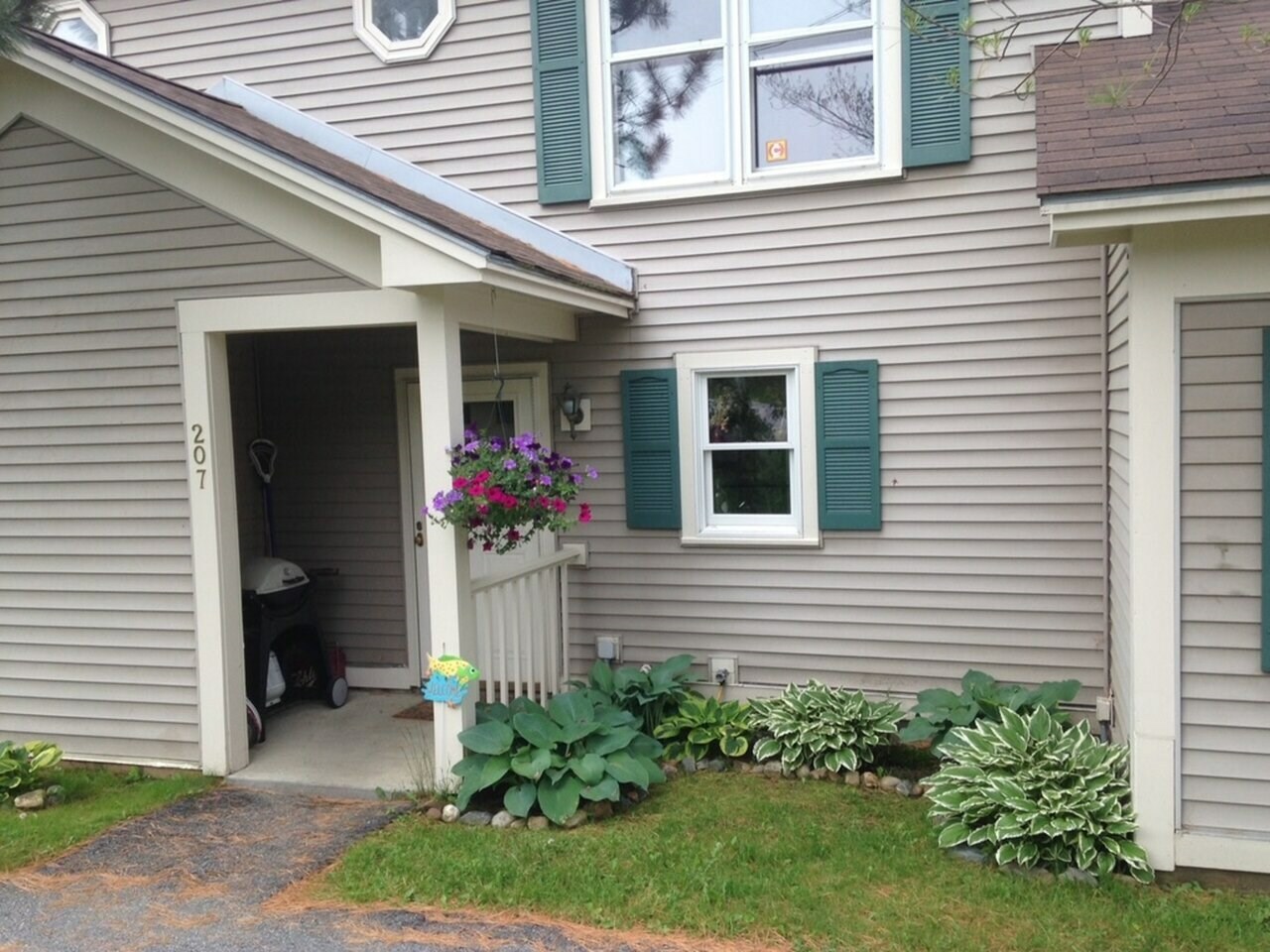 Property Photo:  200 Acorn Drive 207  VT 05676 