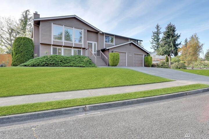 Property Photo: 3215 31st Ave SE WA 98374