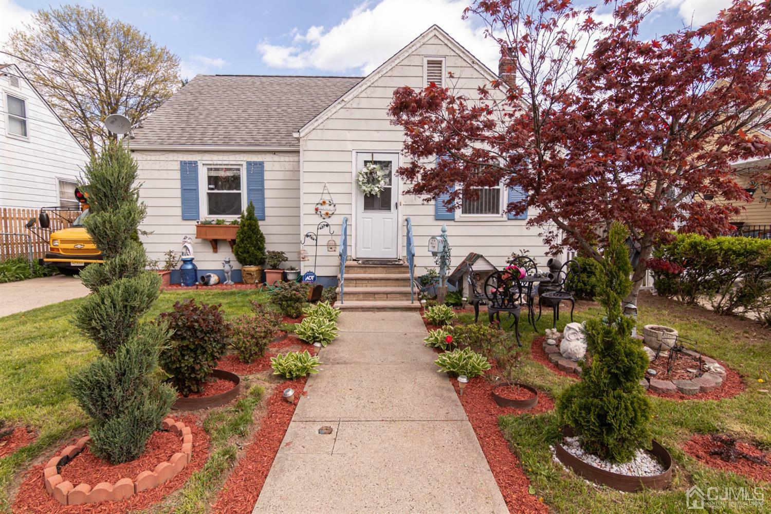 Property Photo:  748 Hanson Avenue  NJ 08861 