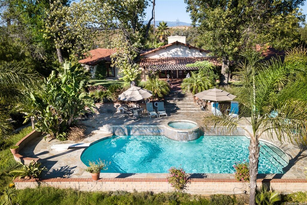 Property Photo: 11105 Berry Rd CA 92082