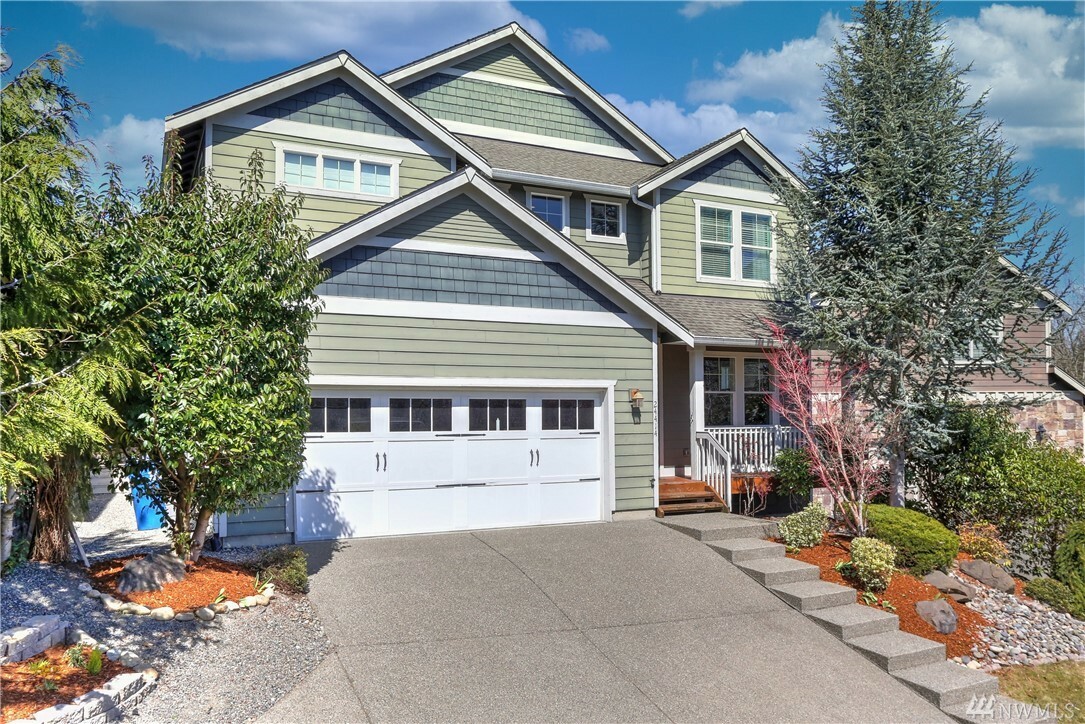 Property Photo:  24414 184th Ct SE  WA 98042 