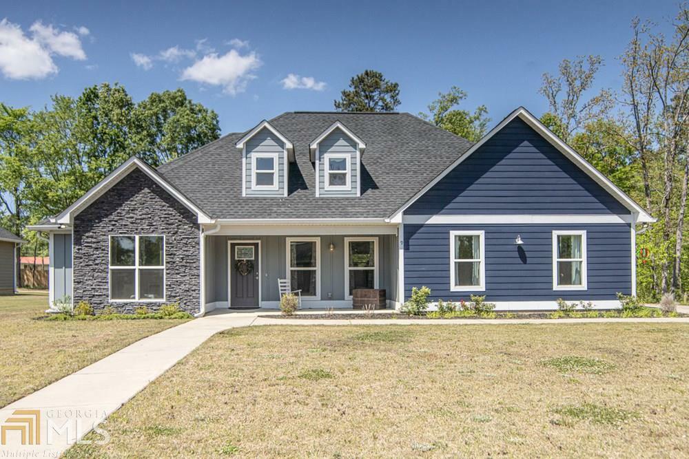 Property Photo: 9 Whistling Oaks Dr GA 30165