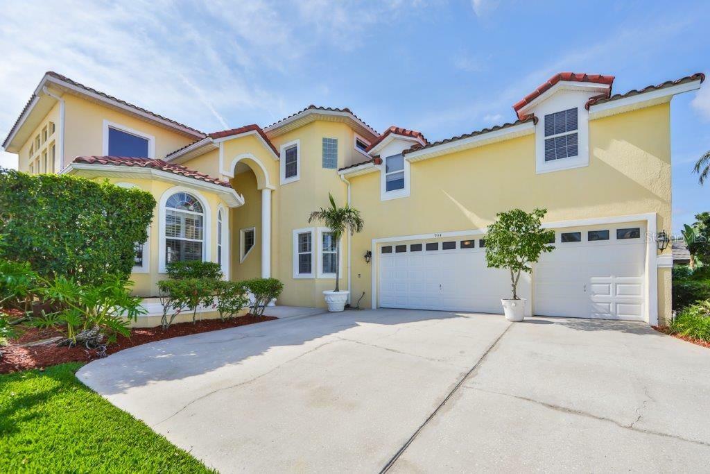 Property Photo:  934 Symphony Isles Boulevard  FL 33572 