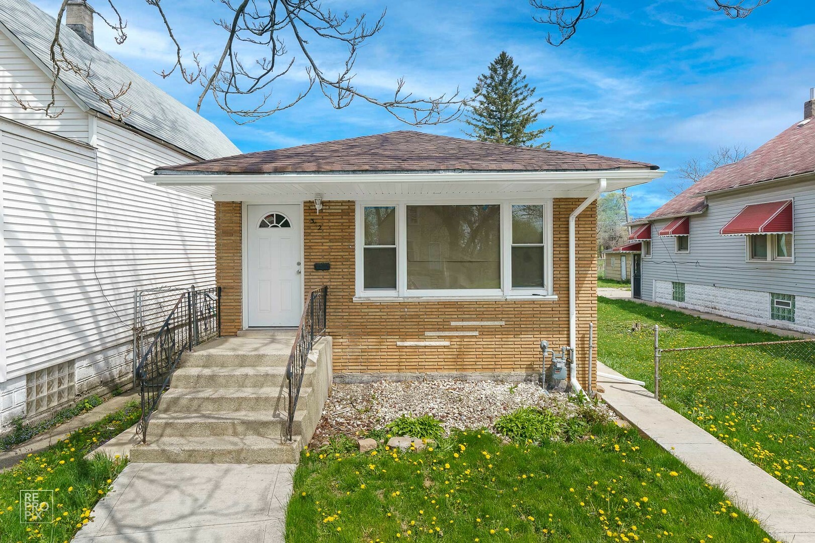 Property Photo:  352 E 119th Place  IL 60628 