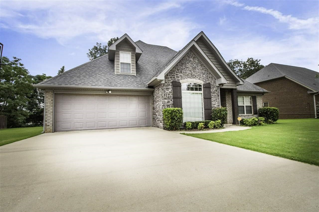 Property Photo:  5226 Providence Circle  AR 72404 