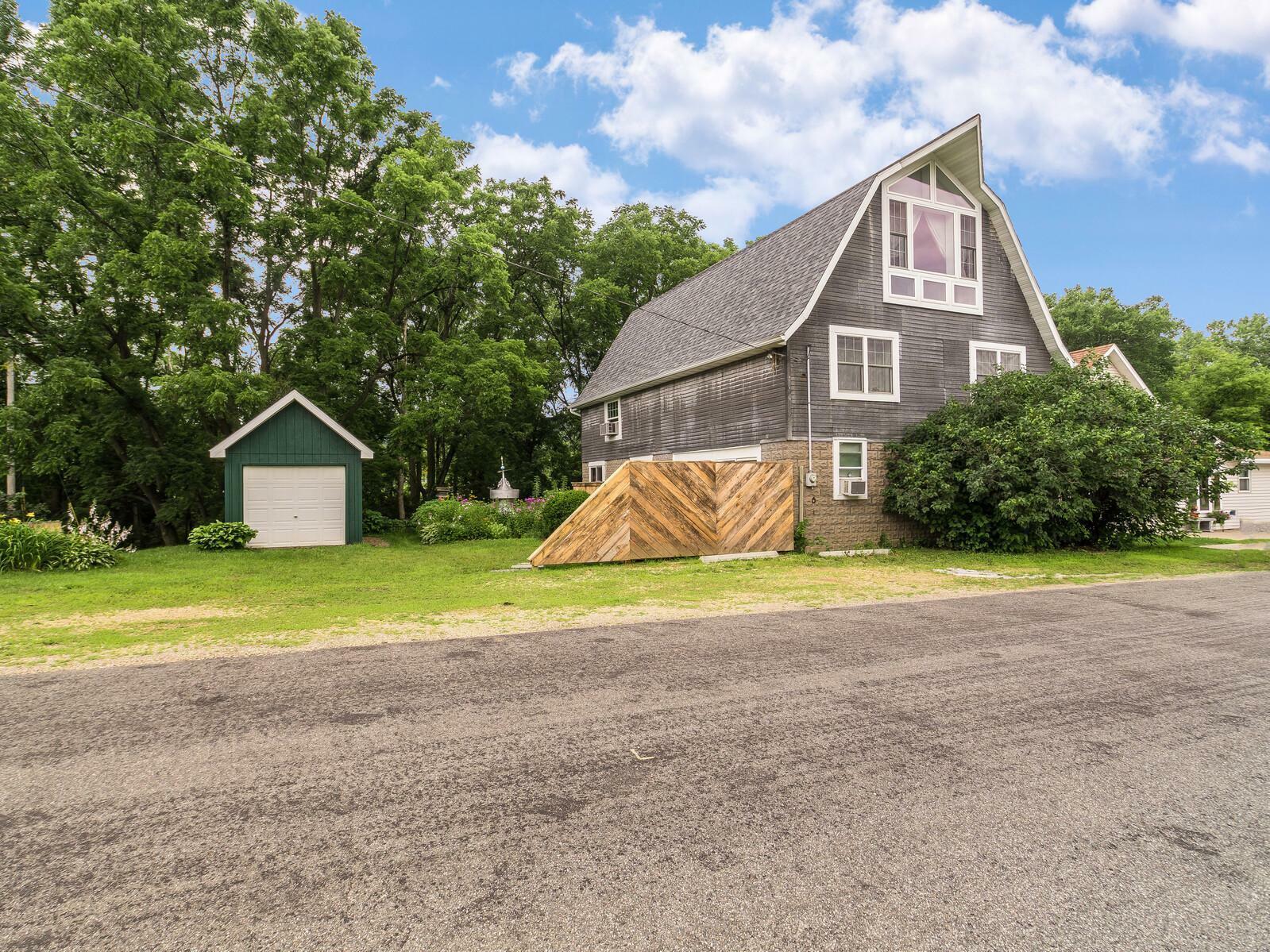 Property Photo:  570 Main Street  MN 55925 