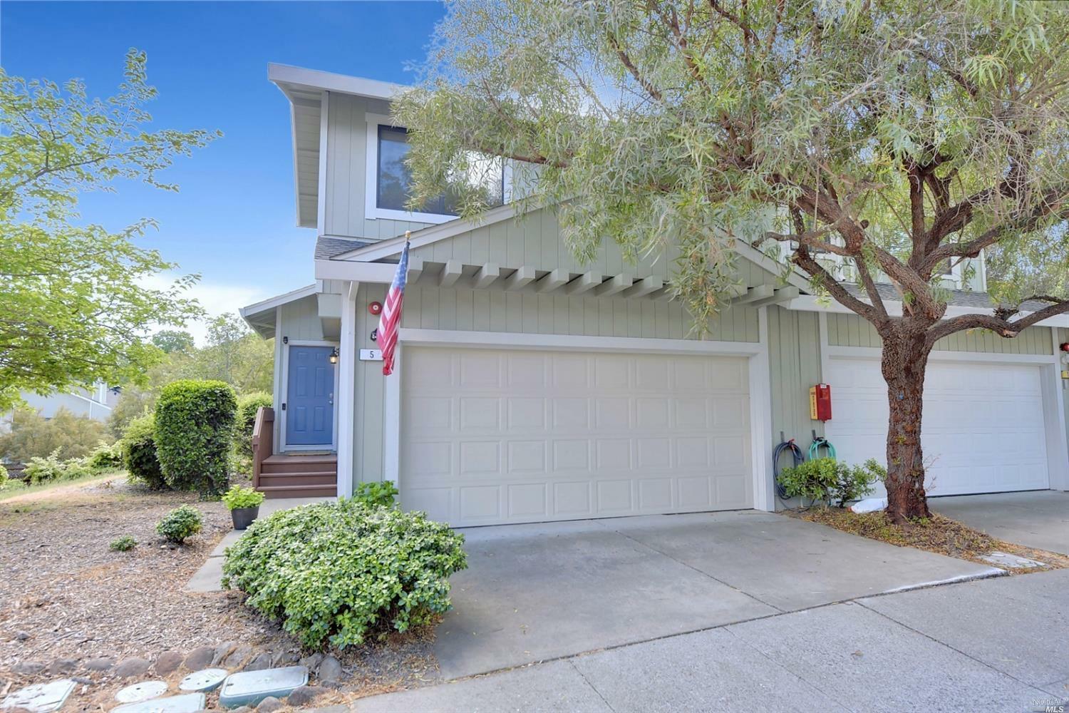 Property Photo:  5 Rosewood Drive  CA 94947 